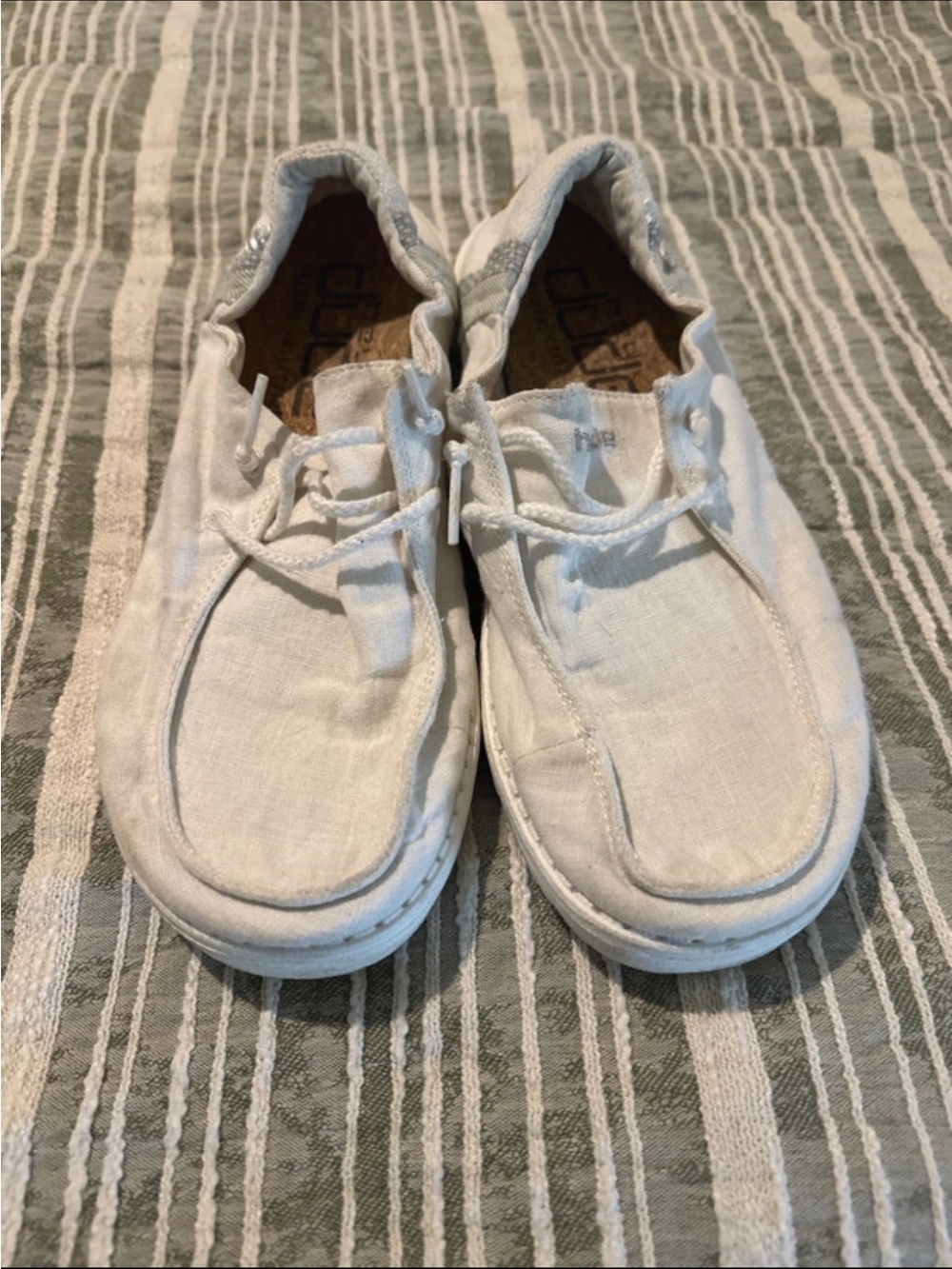 Hey Dude Women’s shoe in white